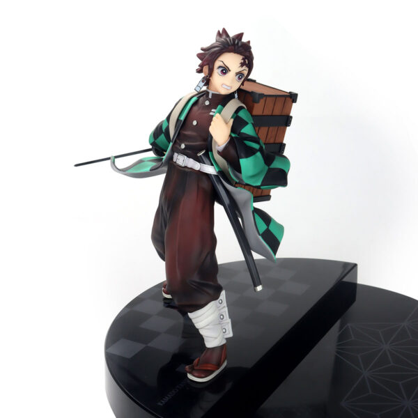 FIGURE DEMON SLAYER: KIMETSU NO YAIBA - NEZUKO KAMADO E TANJIRO KAMADO - PRECIOUS G.E.M SERIES REF.:831157 - Imagem 7