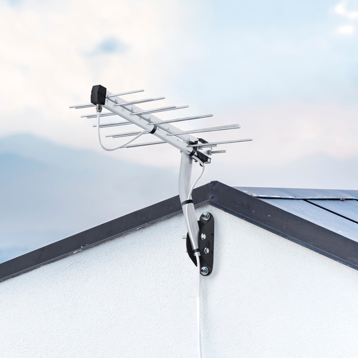 ANTENA DIGITAL EXTERNA LOG PARA TV HDTV/UHF/4K 12DBI 20 ELEMENTOS COM KIT DE INSTALAÇÃO LU-20-PLUS - Imagem 6